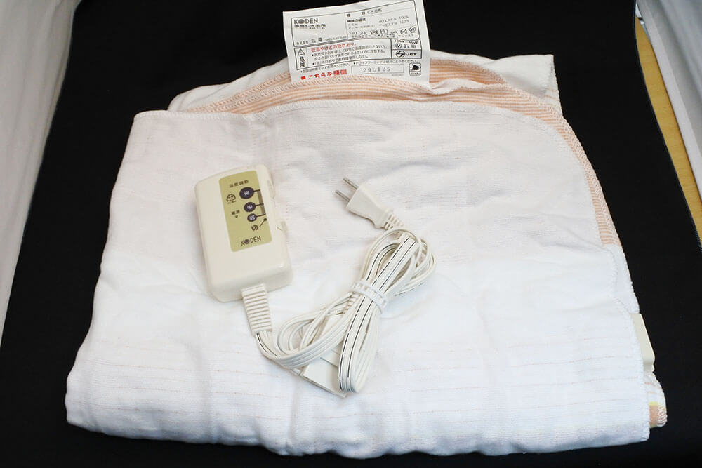 ハリんちで使用している電気毛布「広電 VWS401-B」